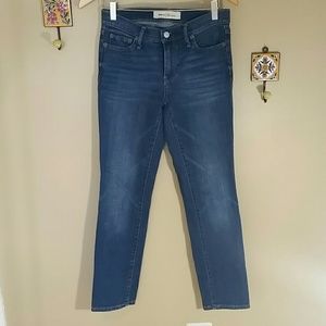 Gap Real Straight blue jeans